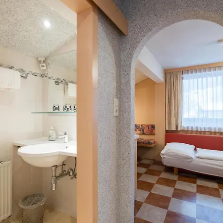 Vanessa * Zell am See